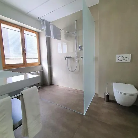 Hotel-restaurant Grina 호텔 3*